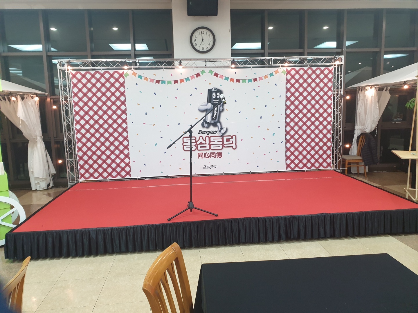 대학교 축제 외 무대설치 대여 이미지